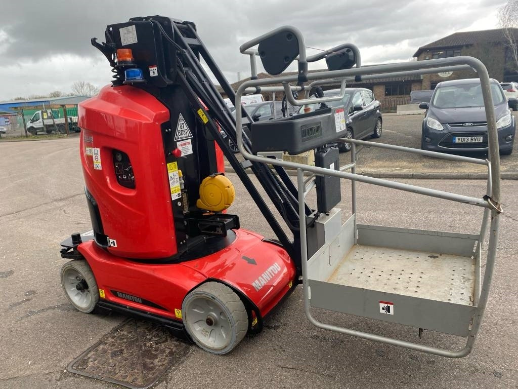 Manitou 100 VJR - Verticale masthoogwerker: afbeelding 2 Manitou 100 VJR - Verticale masthoogwerker: afbeelding 2