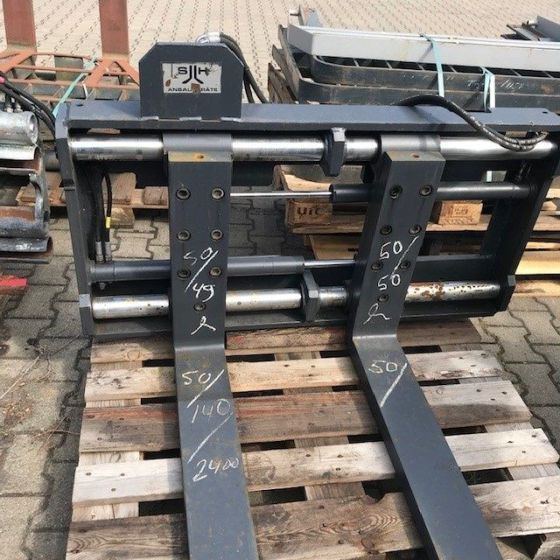 SHB-LEWA Fork positioner - Aanbouwdeel voor Intern transport: afbeelding 1 SHB-LEWA Fork positioner - Aanbouwdeel voor Intern transport: afbeelding 1