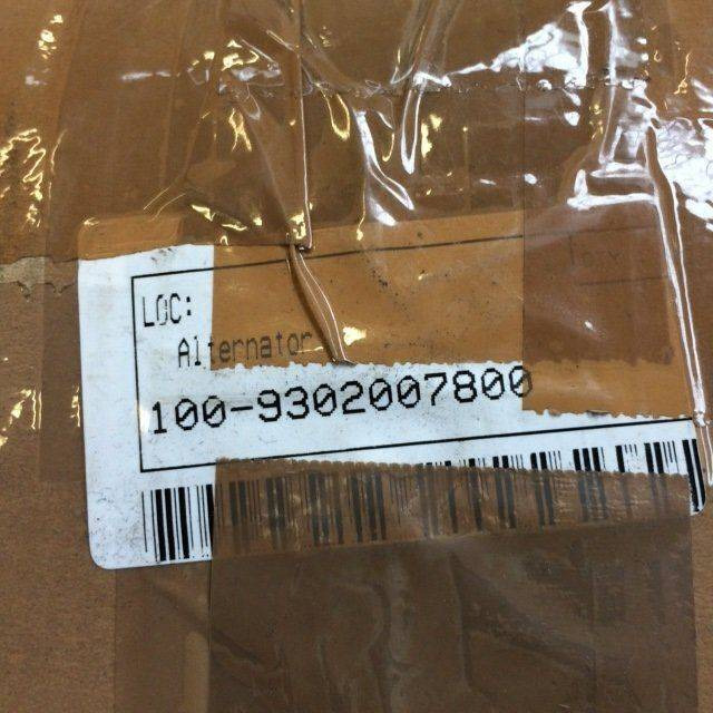 Alternator for Caterpillar/Mitsubishi - Dynamo voor Intern transport: afbeelding 4 Alternator for Caterpillar/Mitsubishi - Dynamo voor Intern transport: afbeelding 4