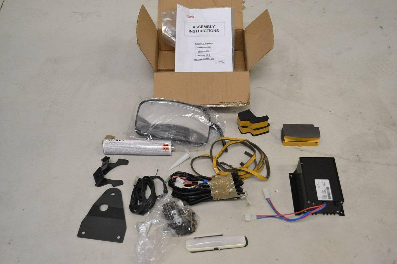 Deur en onderdelen voor Intern transport Complete set Nissan TX steel Cabin: afbeelding 12 Deur en onderdelen voor Intern transport Complete set Nissan TX steel Cabin: afbeelding 12