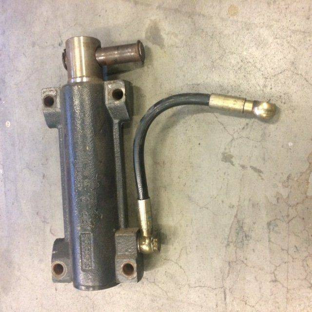 Hydraulic Cylinder for Komatsu MWP18-1R - Hydraulische cilinder voor Intern transport: afbeelding 1 Hydraulic Cylinder for Komatsu MWP18-1R - Hydraulische cilinder voor Intern transport: afbeelding 1
