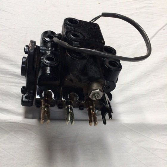 Hydraulic control valve for Caterpillar / Mitsubishi - Hydraulisch ventiel voor Intern transport: afbeelding 4 Hydraulic control valve for Caterpillar / Mitsubishi - Hydraulisch ventiel voor Intern transport: afbeelding 4