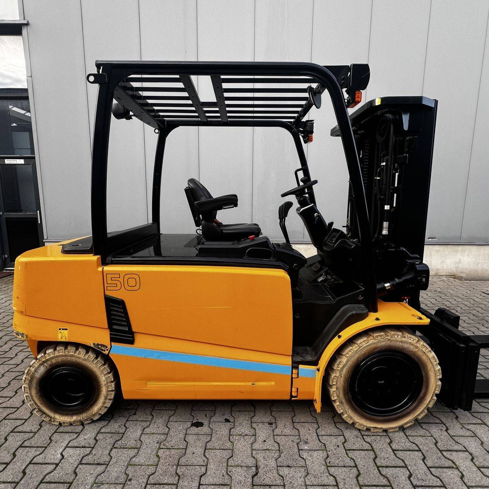 Hyundai HX50B-9 - Elektrische heftruck: afbeelding 4 Hyundai HX50B-9 - Elektrische heftruck: afbeelding 4
