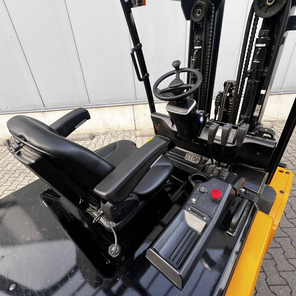 Hyundai HX50B-9 - Elektrische heftruck: afbeelding 5 Hyundai HX50B-9 - Elektrische heftruck: afbeelding 5