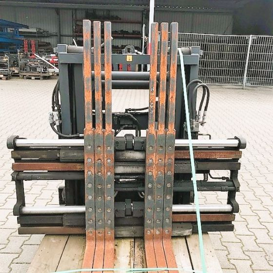 Kaup Triple pallet Handler with Pantograph - Vorken voor Intern transport: afbeelding 3 Kaup Triple pallet Handler with Pantograph - Vorken voor Intern transport: afbeelding 3