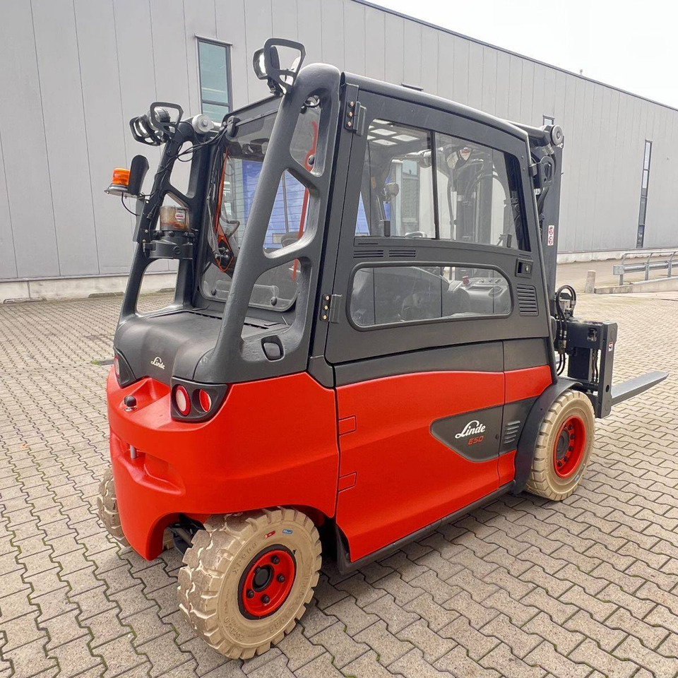 Linde E50/600L (388) LOW - Elektrische heftruck: afbeelding 4 Linde E50/600L (388) LOW - Elektrische heftruck: afbeelding 4