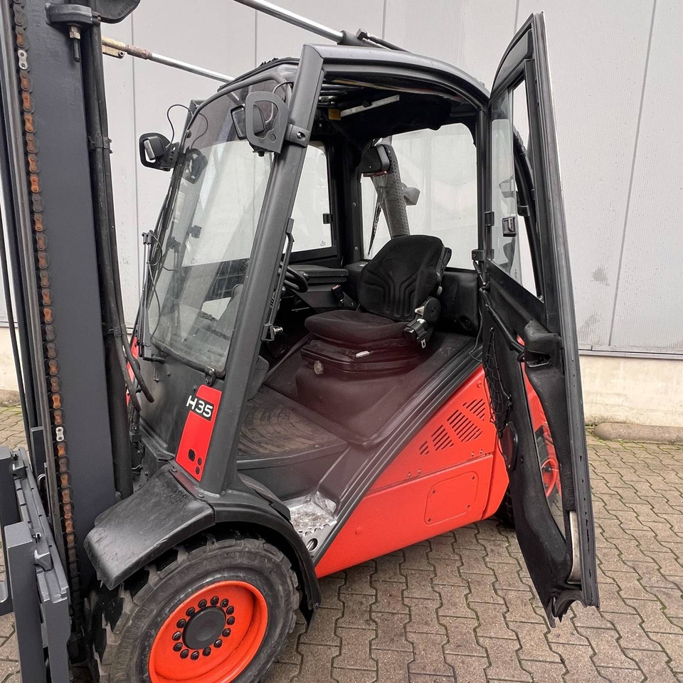 Linde H30D (393) - Diesel heftruck: afbeelding 4 Linde H30D (393) - Diesel heftruck: afbeelding 4