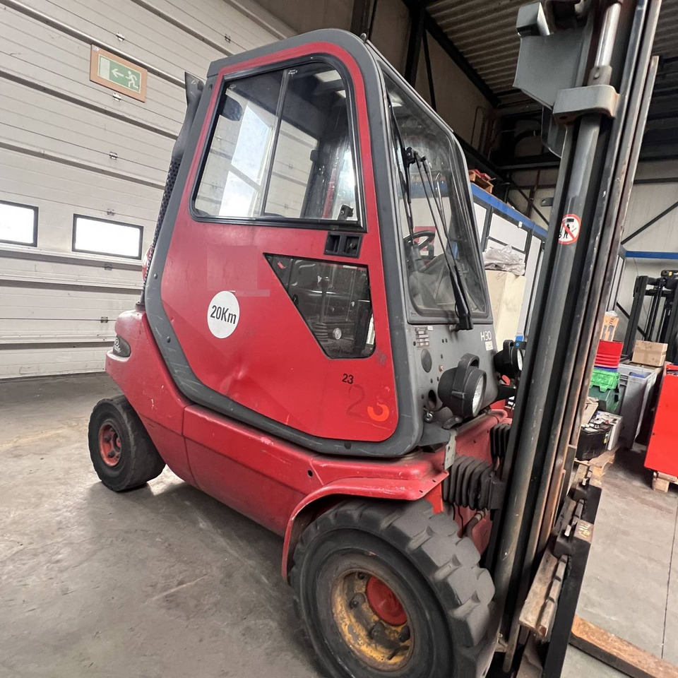 Linde H30T (351) - LPG heftruck: afbeelding 2 Linde H30T (351) - LPG heftruck: afbeelding 2