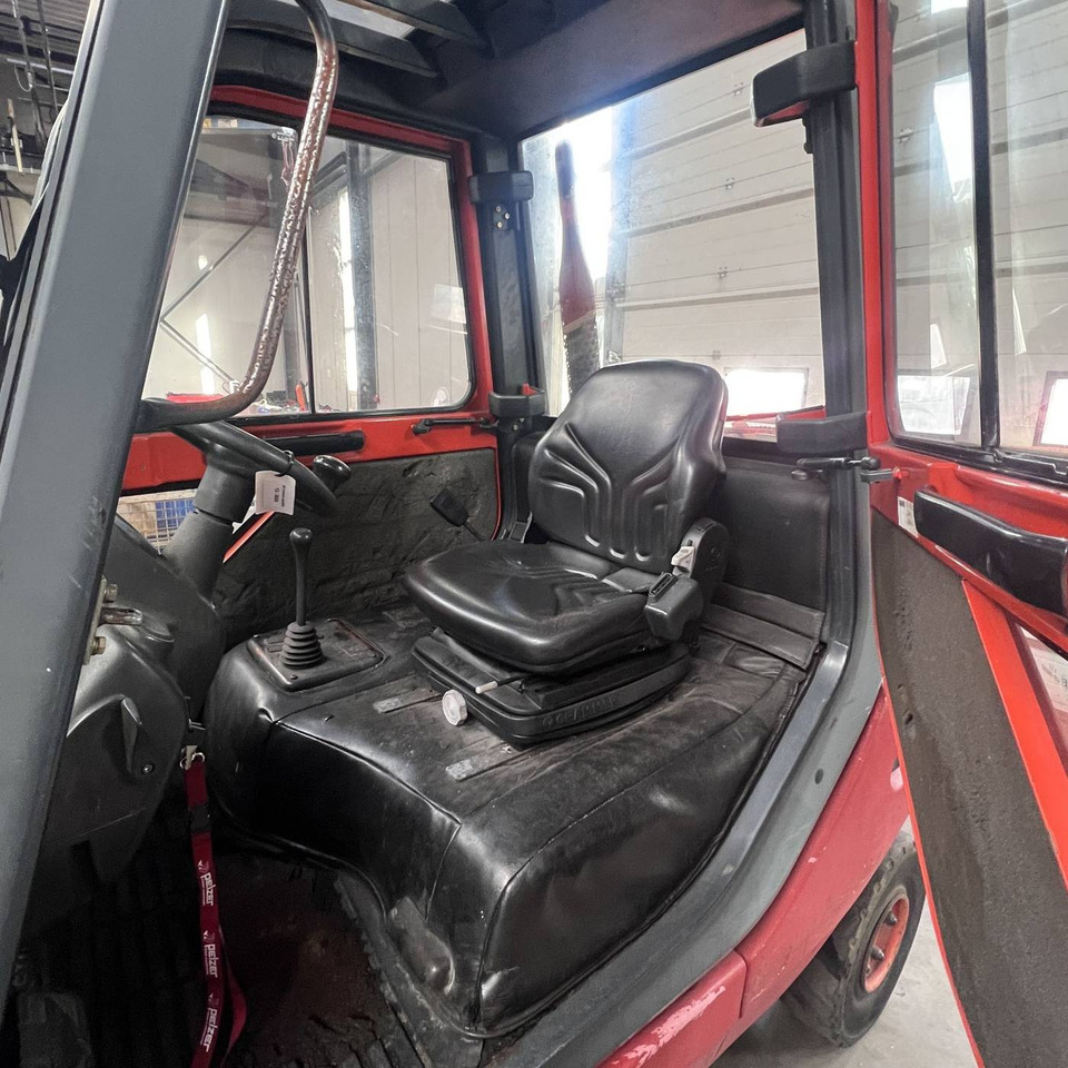 Linde H30T (351) - LPG heftruck: afbeelding 4 Linde H30T (351) - LPG heftruck: afbeelding 4