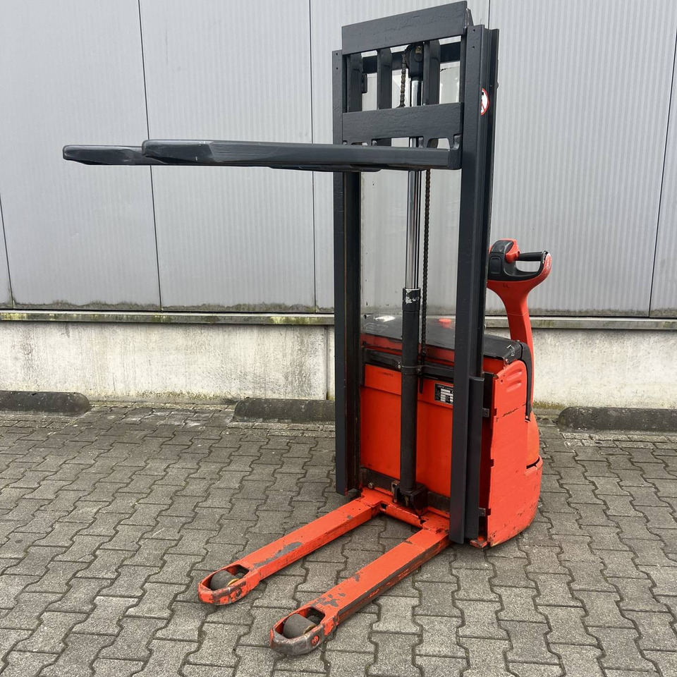 Linde L10 (379) - Stapelaar: afbeelding 3 Linde L10 (379) - Stapelaar: afbeelding 3