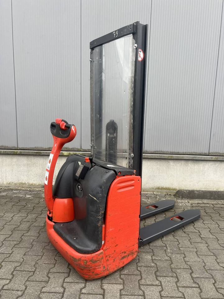 Linde L10 (379) - Stapelaar: afbeelding 1 Linde L10 (379) - Stapelaar: afbeelding 1