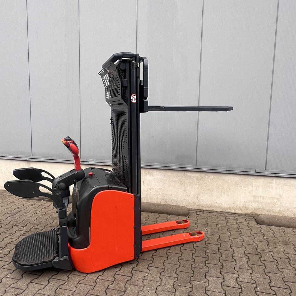 Linde L14AP (372) - Stapelaar: afbeelding 2 Linde L14AP (372) - Stapelaar: afbeelding 2