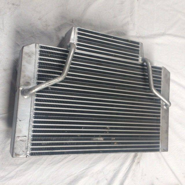 Radiator for Linde H35-45, Series 352 - Radiateur voor Intern transport: afbeelding 1 Radiator for Linde H35-45, Series 352 - Radiateur voor Intern transport: afbeelding 1