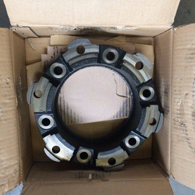 Spacer, front, wheel hub for Caterpillar - Stuurinrichting voor Intern transport: afbeelding 1 Spacer, front, wheel hub for Caterpillar - Stuurinrichting voor Intern transport: afbeelding 1