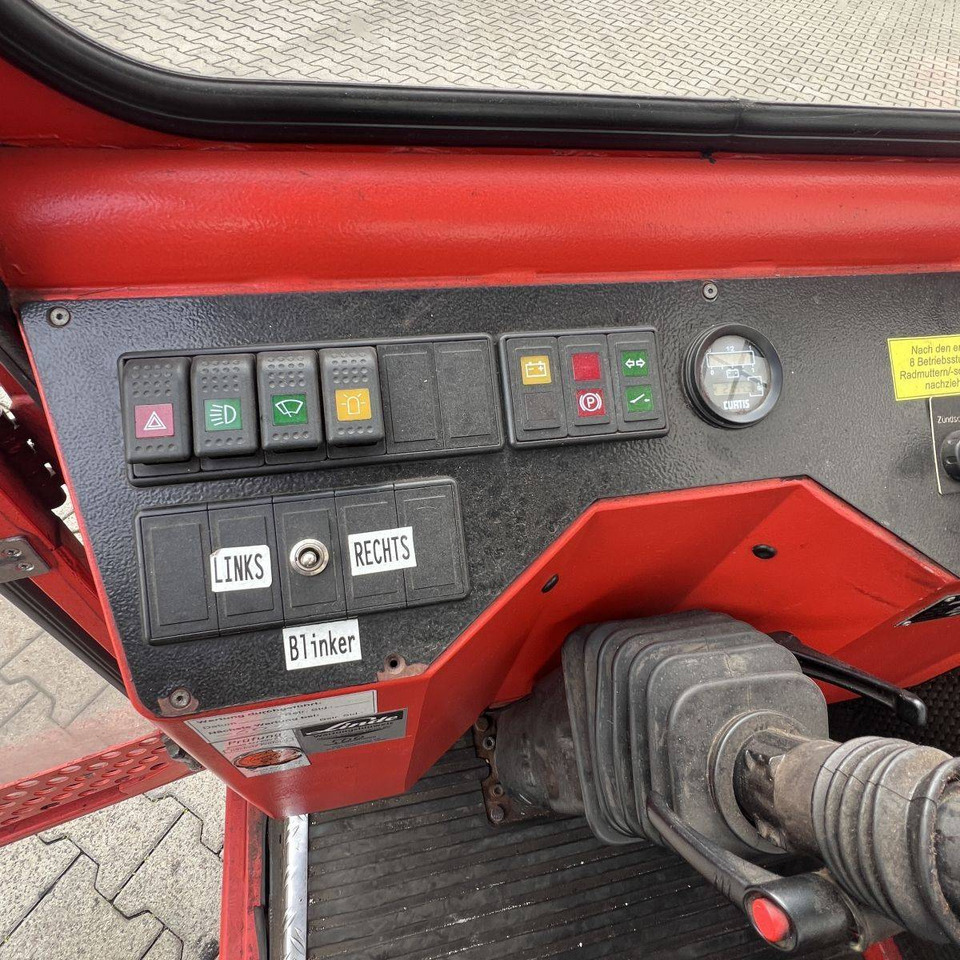 Volk EFW2 - Terminal trekker: afbeelding 5 Volk EFW2 - Terminal trekker: afbeelding 5