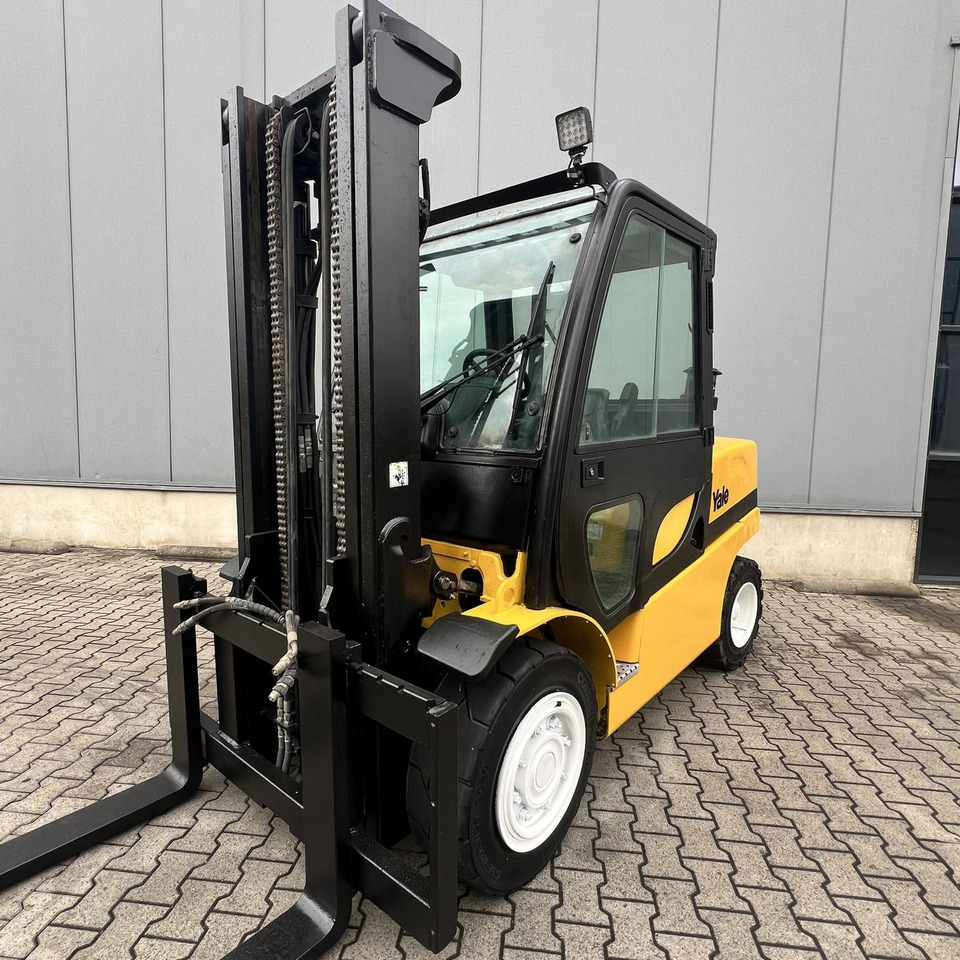 Yale GDP55VX - Diesel heftruck: afbeelding 1 Yale GDP55VX - Diesel heftruck: afbeelding 1