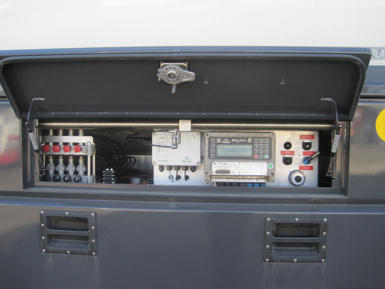 SCANIA G370 - Tankwagen: afbeelding 2 SCANIA G370 - Tankwagen: afbeelding 2