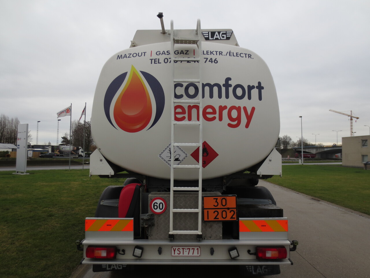 Tankwagen Volvo FMFH: afbeelding 17 Tankwagen Volvo FMFH: afbeelding 17