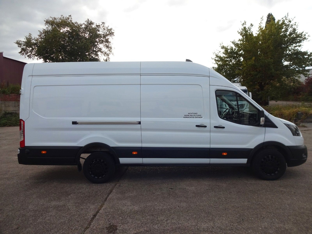Ford 3 x Transit Kasten L4H3, Klima, Tempomat, Kamera - Gesloten bestelwagen: afbeelding 4 Ford 3 x Transit Kasten L4H3, Klima, Tempomat, Kamera - Gesloten bestelwagen: afbeelding 4