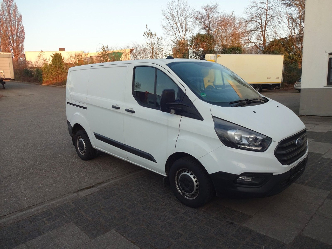 Ford Transit Custom Kasten 280 L1H1, PDC - Gesloten bestelwagen: afbeelding 3 Ford Transit Custom Kasten 280 L1H1, PDC - Gesloten bestelwagen: afbeelding 3
