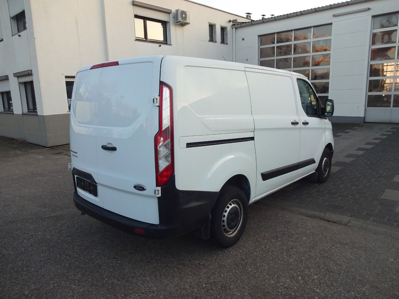 Ford Transit Custom Kasten 280 L1H1, PDC - Gesloten bestelwagen: afbeelding 5 Ford Transit Custom Kasten 280 L1H1, PDC - Gesloten bestelwagen: afbeelding 5
