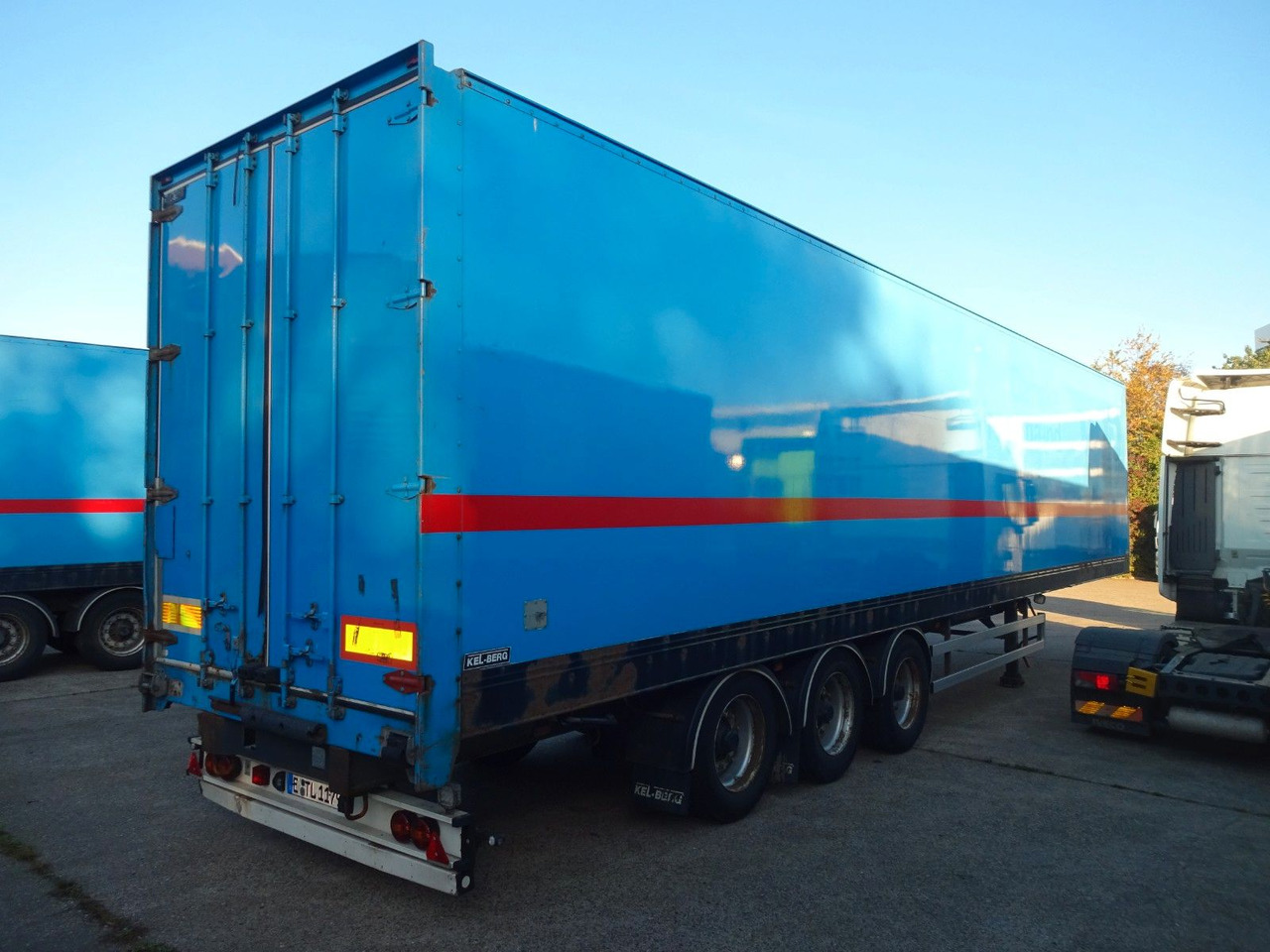 Kel-Berg 3 x Koffer, Doppelstock mit Balken - Gesloten oplegger: afbeelding 5 Kel-Berg 3 x Koffer, Doppelstock mit Balken - Gesloten oplegger: afbeelding 5