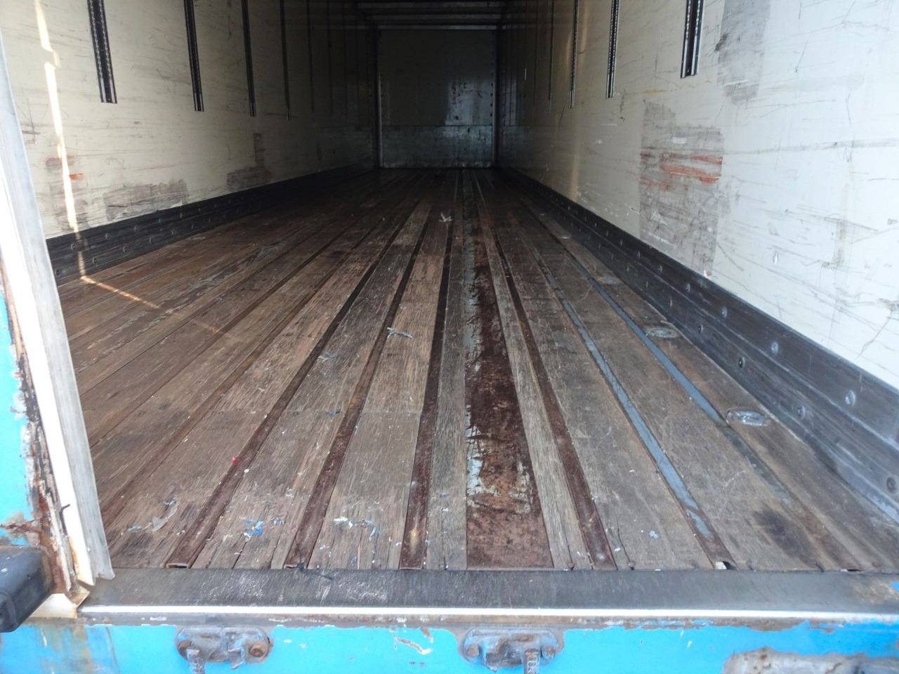 Gesloten oplegger Kel-Berg 3 x Koffer, Doppelstock mit Balken: afbeelding 10