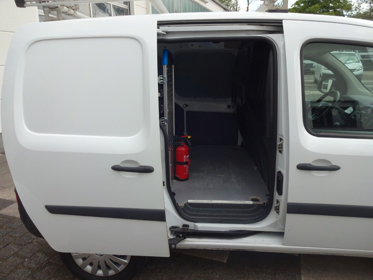 Personenvervoer Renault Kangoo Rapid Extra, L1H1, Klima, Sortimo: afbeelding 9 Personenvervoer Renault Kangoo Rapid Extra, L1H1, Klima, Sortimo: afbeelding 9