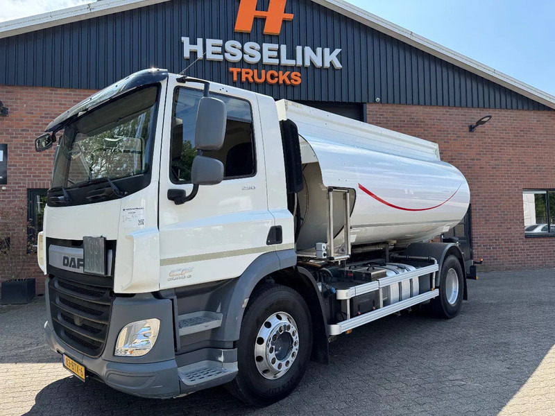 DAF CF 290 12.000 Fuel Diesel/Benzin Alle keuringen! Top conditie - Tankwagen: afbeelding 1 DAF CF 290 12.000 Fuel Diesel/Benzin Alle keuringen! Top conditie - Tankwagen: afbeelding 1