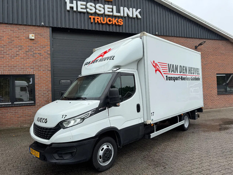 Iveco Daily 35C18 Koffer Airco 750KG Laadklep LBW Automatic! - Gesloten bestelwagen: afbeelding 1 Iveco Daily 35C18 Koffer Airco 750KG Laadklep LBW Automatic! - Gesloten bestelwagen: afbeelding 1