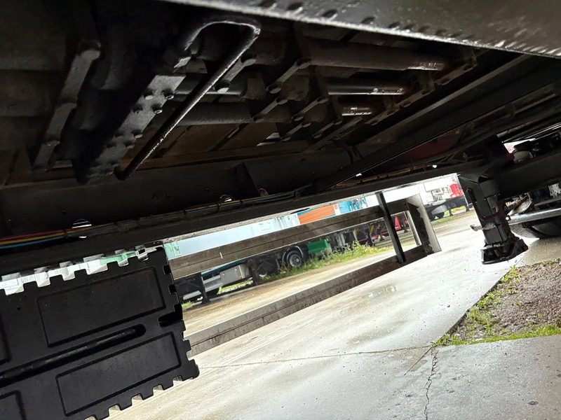 Knapen Trailers K100 92m3 Cargo Floor 10MM Liftas Schijfremmen - Schuifvloer oplegger: afbeelding 5 Knapen Trailers K100 92m3 Cargo Floor 10MM Liftas Schijfremmen - Schuifvloer oplegger: afbeelding 5