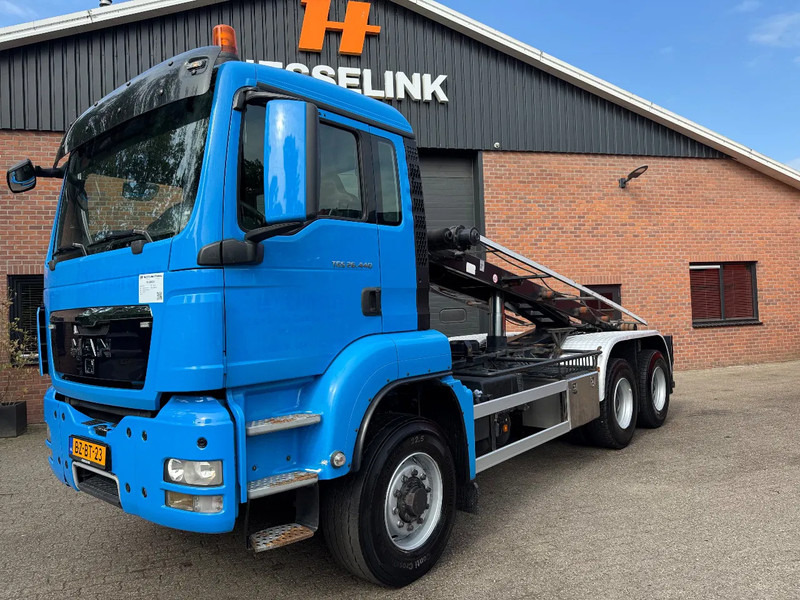 MAN TGS 26.440 6X6 30T NCH Kabel/Cable Manual EEV AHK NL Truck - Kabelsysteem truck: afbeelding 1 MAN TGS 26.440 6X6 30T NCH Kabel/Cable Manual EEV AHK NL Truck - Kabelsysteem truck: afbeelding 1