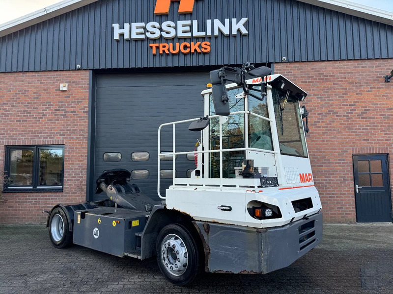 Mafi T225D T225D Rangeertrekker met Kenteken & vangmuil! - Terminal trekker: afbeelding 2 Mafi T225D T225D Rangeertrekker met Kenteken & vangmuil! - Terminal trekker: afbeelding 2