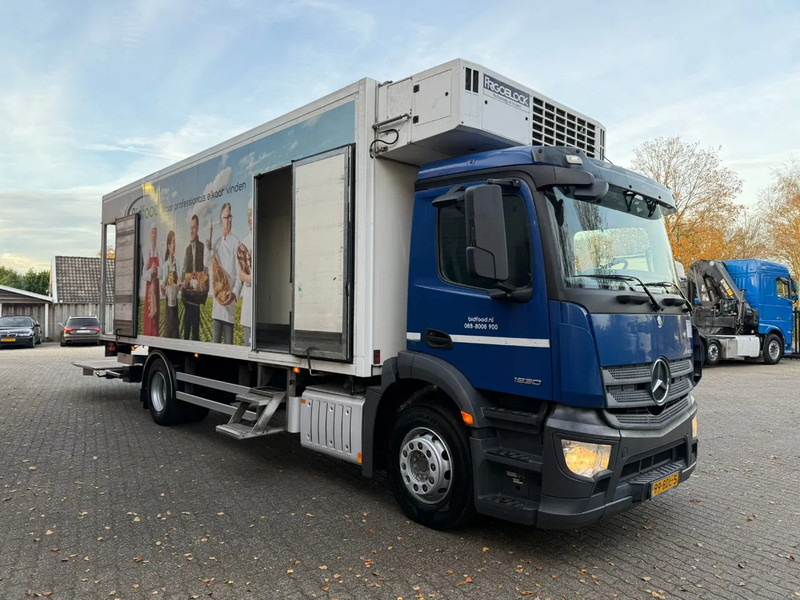 Mercedes-Benz Antos 1930 Frigoblock Dual temp 3 compartiments LBW AHK 319.640KM EURO 6 NL Truck! - Isotherm vrachtwagen: afbeelding 2 Mercedes-Benz Antos 1930 Frigoblock Dual temp 3 compartiments LBW AHK 319.640KM EURO 6 NL Truck! - Isotherm vrachtwagen: afbeelding 2