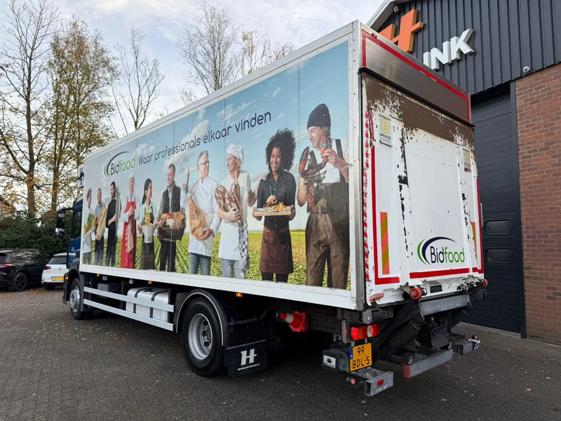 Mercedes-Benz Antos 1930 Frigoblock Dual temp 3 compartiments LBW AHK 319.640KM EURO 6 NL Truck! - Isotherm vrachtwagen: afbeelding 4 Mercedes-Benz Antos 1930 Frigoblock Dual temp 3 compartiments LBW AHK 319.640KM EURO 6 NL Truck! - Isotherm vrachtwagen: afbeelding 4