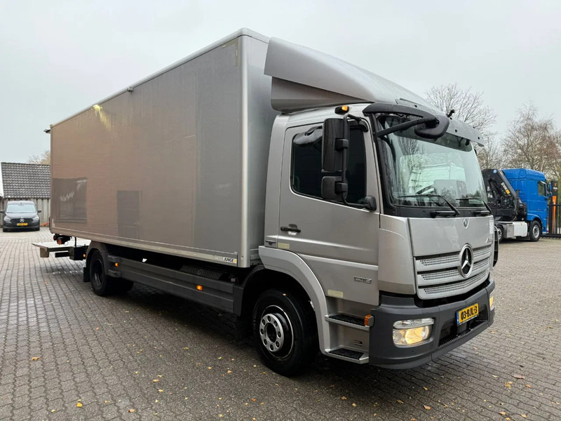 Mercedes-Benz Atego 1218 7.3M Koffer 1500KG LBW 323.826KM! NL Truck APK/TUV 26-04-2026 - Bakwagen: afbeelding 4 Mercedes-Benz Atego 1218 7.3M Koffer 1500KG LBW 323.826KM! NL Truck APK/TUV 26-04-2026 - Bakwagen: afbeelding 4