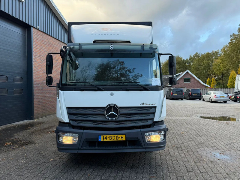 Mercedes-Benz Atego 1318 4X2 BDF Koffer Standairco 2.000KG LBW APK 07-2026 - Bakwagen: afbeelding 3 Mercedes-Benz Atego 1318 4X2 BDF Koffer Standairco 2.000KG LBW APK 07-2026 - Bakwagen: afbeelding 3