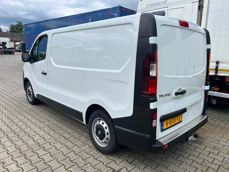 Renault Trafic 1.6 dCi L1H1 Airco/Klima Zijdeur Trekhaak EURO 6 - Kleine bestelwagen: afbeelding 4 Renault Trafic 1.6 dCi L1H1 Airco/Klima Zijdeur Trekhaak EURO 6 - Kleine bestelwagen: afbeelding 4
