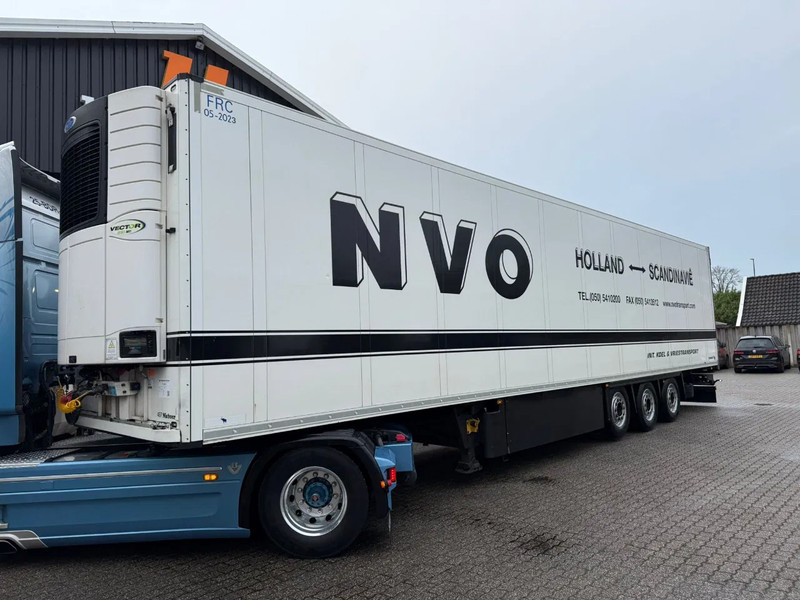 Schmitz Cargobull Carrier Vector 1950MT Multi temp Dual Zone 1 Liftas 270H Palletkist APK/TUV 08-2026 - Koelwagen oplegger: afbeelding 1 Schmitz Cargobull Carrier Vector 1950MT Multi temp Dual Zone 1 Liftas 270H Palletkist APK/TUV 08-2026 - Koelwagen oplegger: afbeelding 1