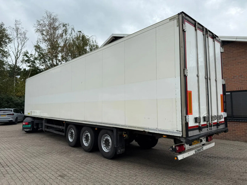 Schmitz Cargobull SKO 24 5x Vleeshaken Rohrbahnen Fleisch Carrier Vector 1950 MT NL Trailer - Isotherm oplegger: afbeelding 3 Schmitz Cargobull SKO 24 5x Vleeshaken Rohrbahnen Fleisch Carrier Vector 1950 MT NL Trailer - Isotherm oplegger: afbeelding 3
