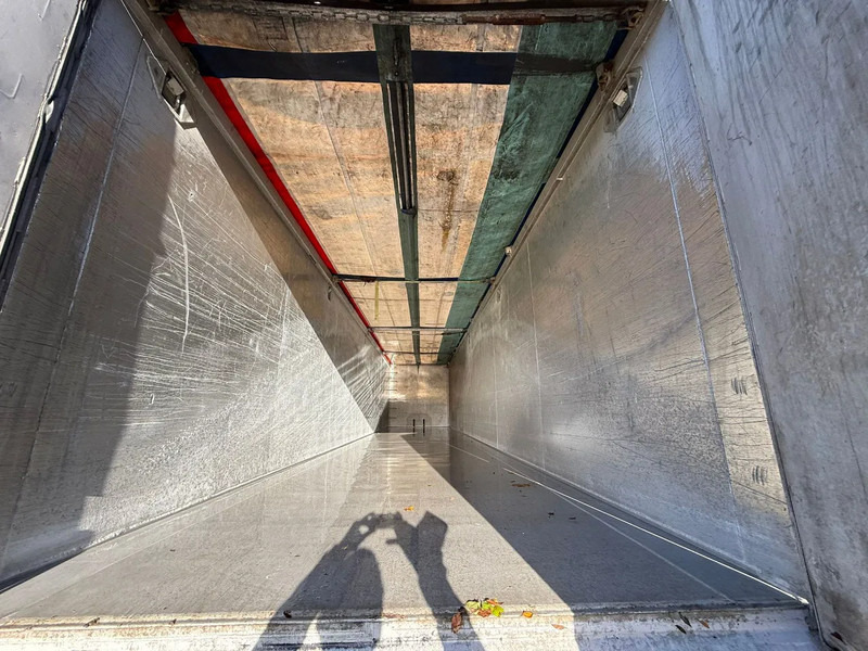 Stas S300CX 82m3!! Vol alu kipper SAF Graanluiken - Kipper oplegger: afbeelding 5 Stas S300CX 82m3!! Vol alu kipper SAF Graanluiken - Kipper oplegger: afbeelding 5