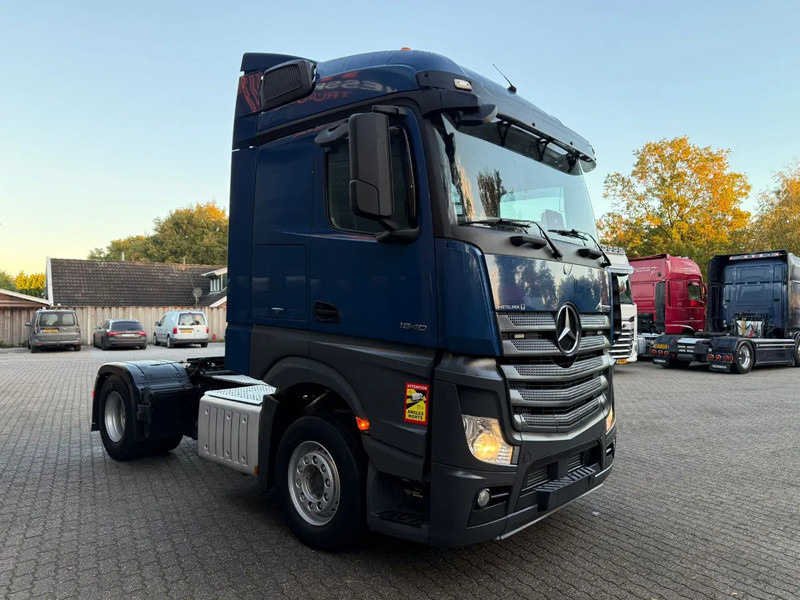 Mercedes-Benz Actros 1940 4x2 Streamspace Spoilers 722.835KM - Trekker: afbeelding 2 Mercedes-Benz Actros 1940 4x2 Streamspace Spoilers 722.835KM - Trekker: afbeelding 2