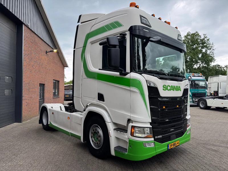 Scania R450 4X2 Standairco LED NL Truck APK/TUV 09/2025 - Trekker: afbeelding 2 Scania R450 4X2 Standairco LED NL Truck APK/TUV 09/2025 - Trekker: afbeelding 2
