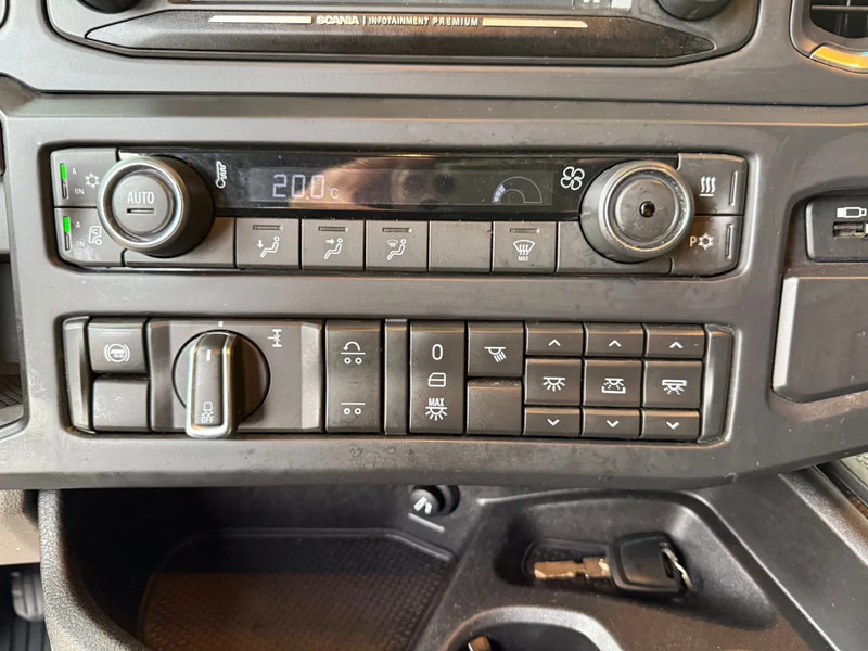 Trekker Scania S450 6X2 Full-Air Retarder Standairco 2X Tank Smarttacho 2 APK 09/2026: afbeelding 14