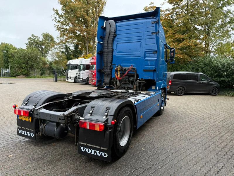 Volvo FH 13.400 Globetrotter XL Handgeschakeld/Manual Hydraulic EURO 5 NL Truck - Trekker: afbeelding 4 Volvo FH 13.400 Globetrotter XL Handgeschakeld/Manual Hydraulic EURO 5 NL Truck - Trekker: afbeelding 4
