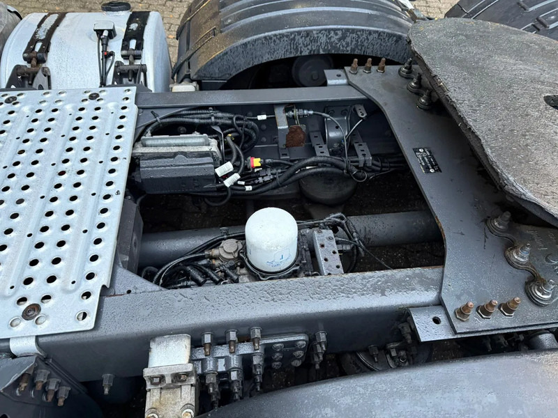 Trekker Volvo FH 460 6X2 Globetrotter XL ADR 427.228KM!! NL Truck: afbeelding 11 Trekker Volvo FH 460 6X2 Globetrotter XL ADR 427.228KM!! NL Truck: afbeelding 11