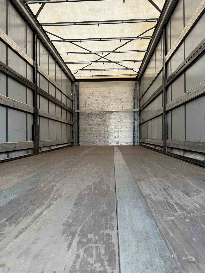 Kögel BDF System 7.450 mm, Heck Portaltüren, Farbe: weißaluminium - Schuifzeilen laadbak: afbeelding 2 Kögel BDF System 7.450 mm, Heck Portaltüren, Farbe: weißaluminium - Schuifzeilen laadbak: afbeelding 2