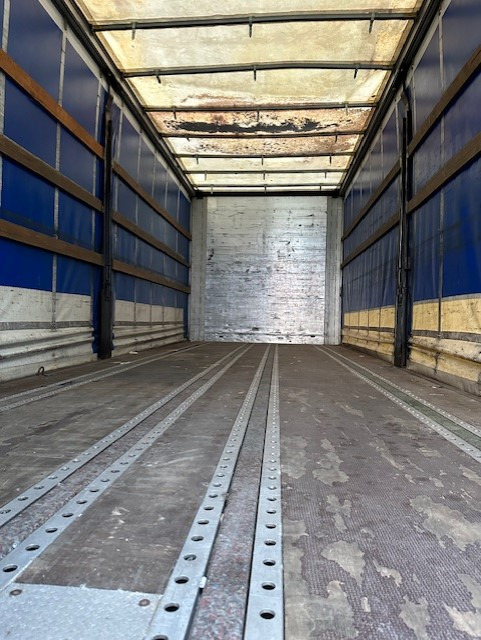 Kögel BDF-System 7.450 mm, Heck hohe Portaltüren - Schuifzeilen laadbak: afbeelding 2 Kögel BDF-System 7.450 mm, Heck hohe Portaltüren - Schuifzeilen laadbak: afbeelding 2