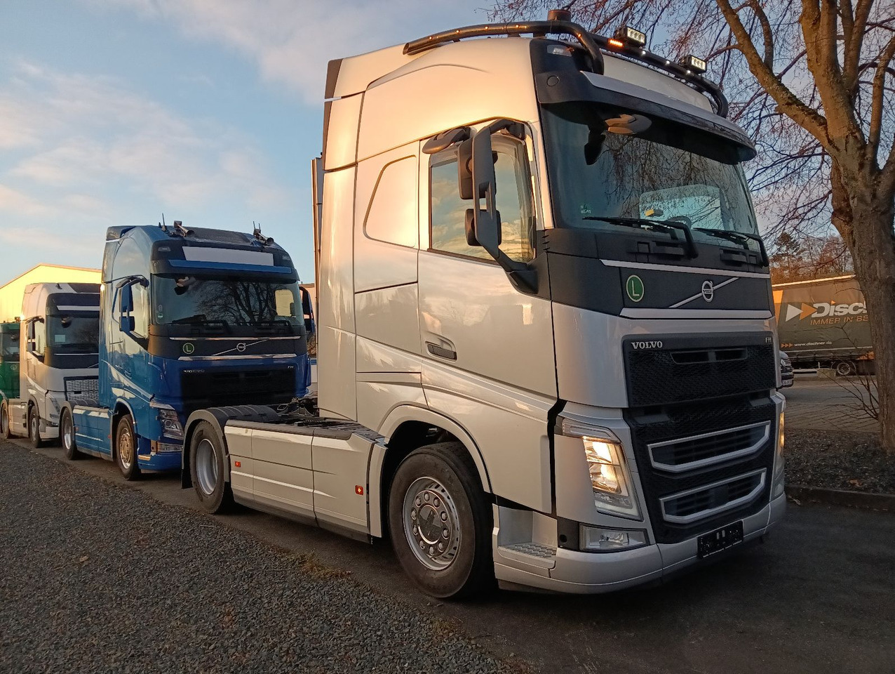 Volvo FH460 Globe FullSpoiler TV I-PARC 2xTank German - Trekker: afbeelding 1 Volvo FH460 Globe FullSpoiler TV I-PARC 2xTank German - Trekker: afbeelding 1