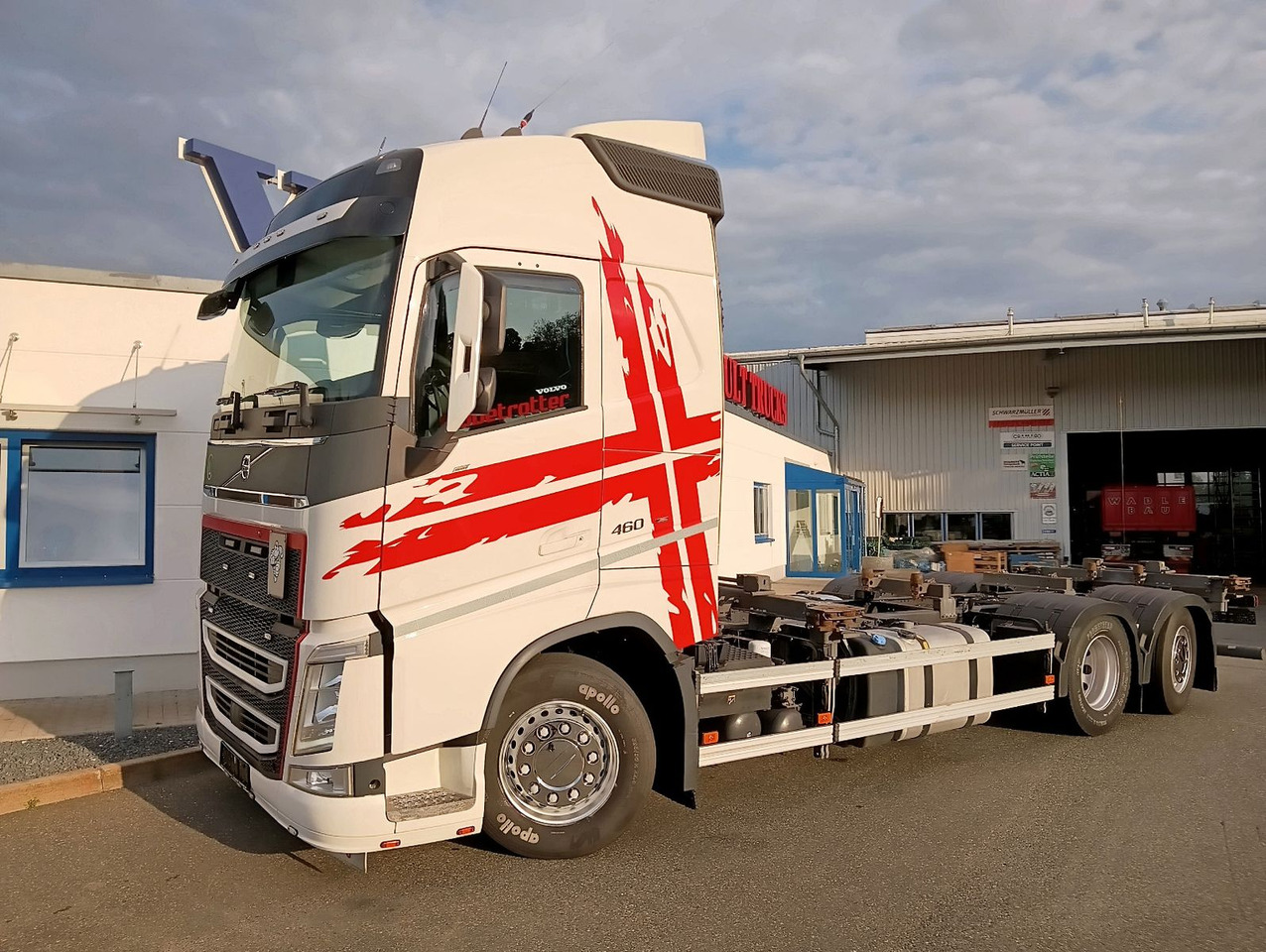 Volvo FH 460 Globe "VIN-LB"MultiBDF I-PARC LENKACHSE - Containertransporter/ Wissellaadbak vrachtwagen: afbeelding 5 Volvo FH 460 Globe "VIN-LB"MultiBDF I-PARC LENKACHSE - Containertransporter/ Wissellaadbak vrachtwagen: afbeelding 5